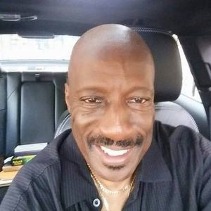 Meet your Posher, Larry